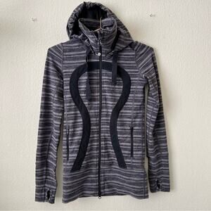 Lululemon Stride Jacket Black Stripes Galore hooded turtleneck zip pockets